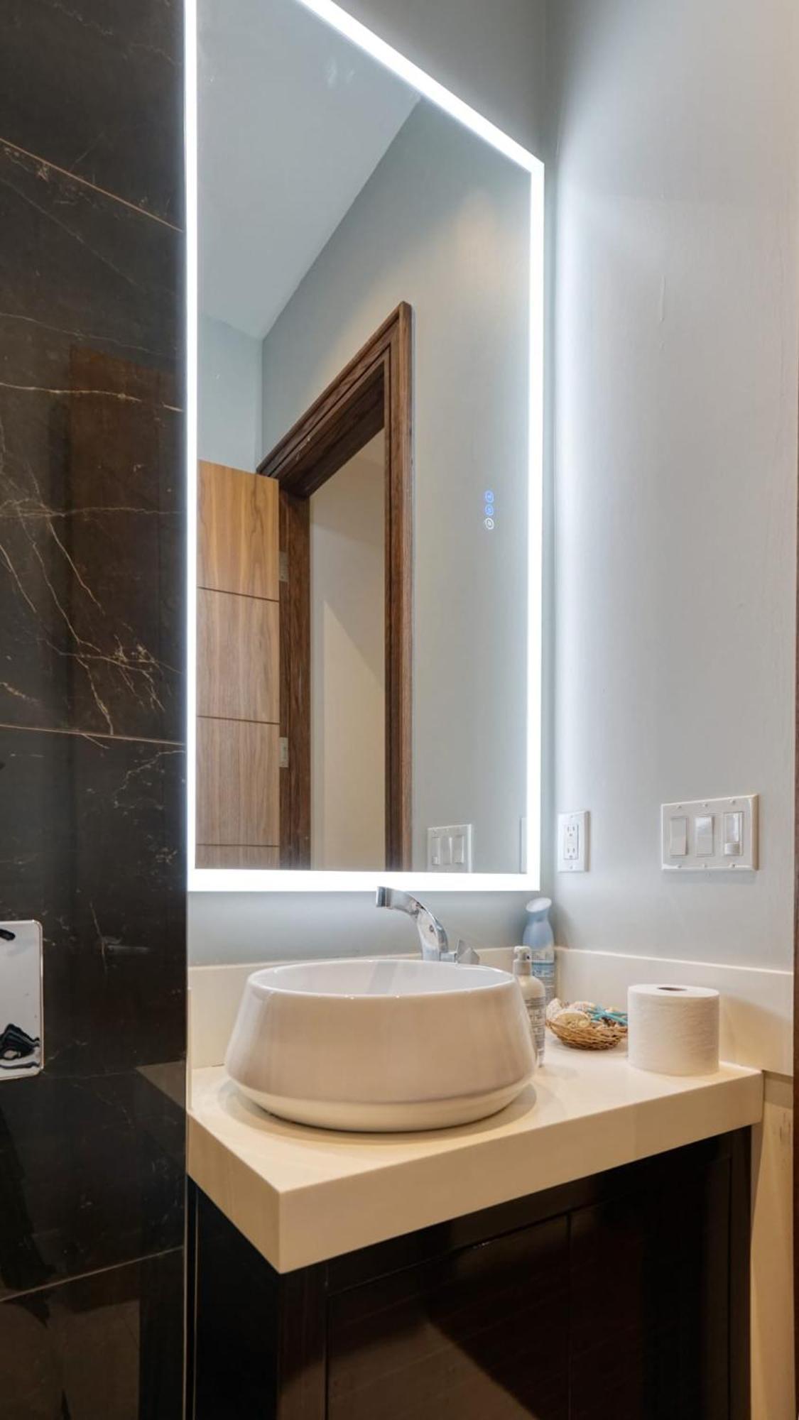 דירות Toronto Modern House מראה חיצוני תמונה